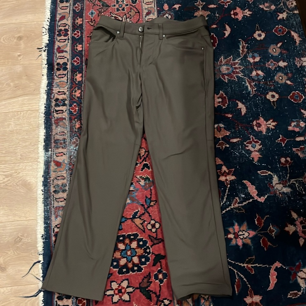 Lululemon pants